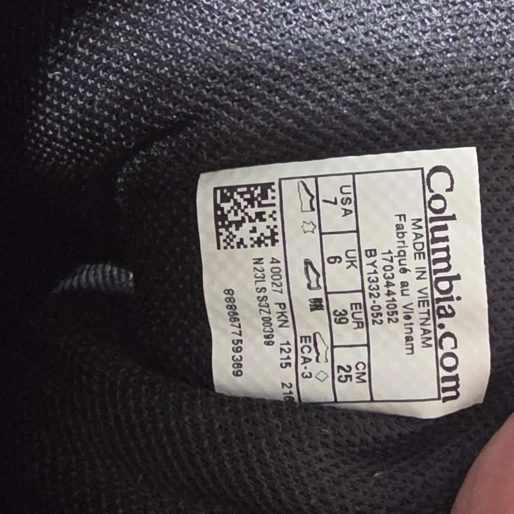 Columbia mens hiking
